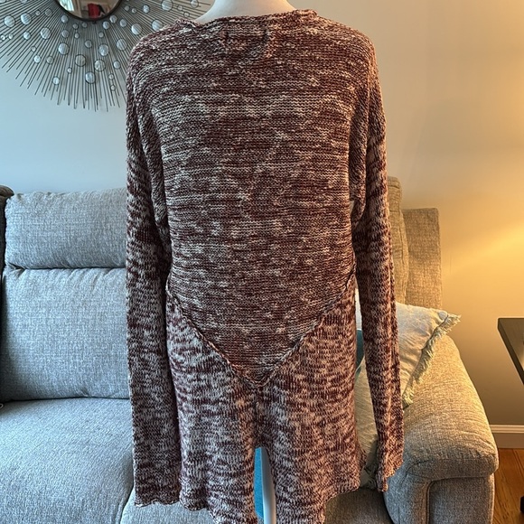 Michael Stars Burgundy/white split back sweater - Picture 7 of 10